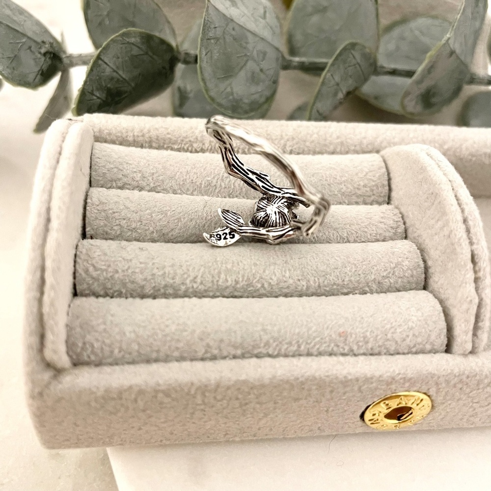 925 Sterling Silver Rose Engraved Ring Silver Vintage Flower Ring - Picture 6 of 6